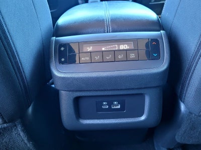 2023 Nissan Pathfinder SV