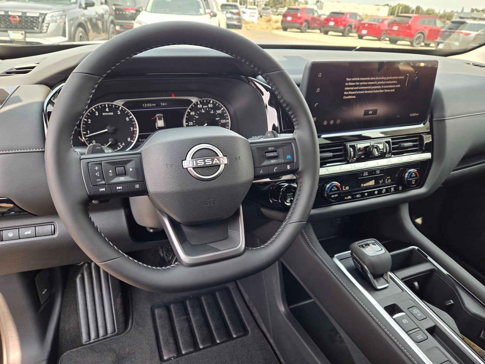 2026 Nissan Pathfinder SV