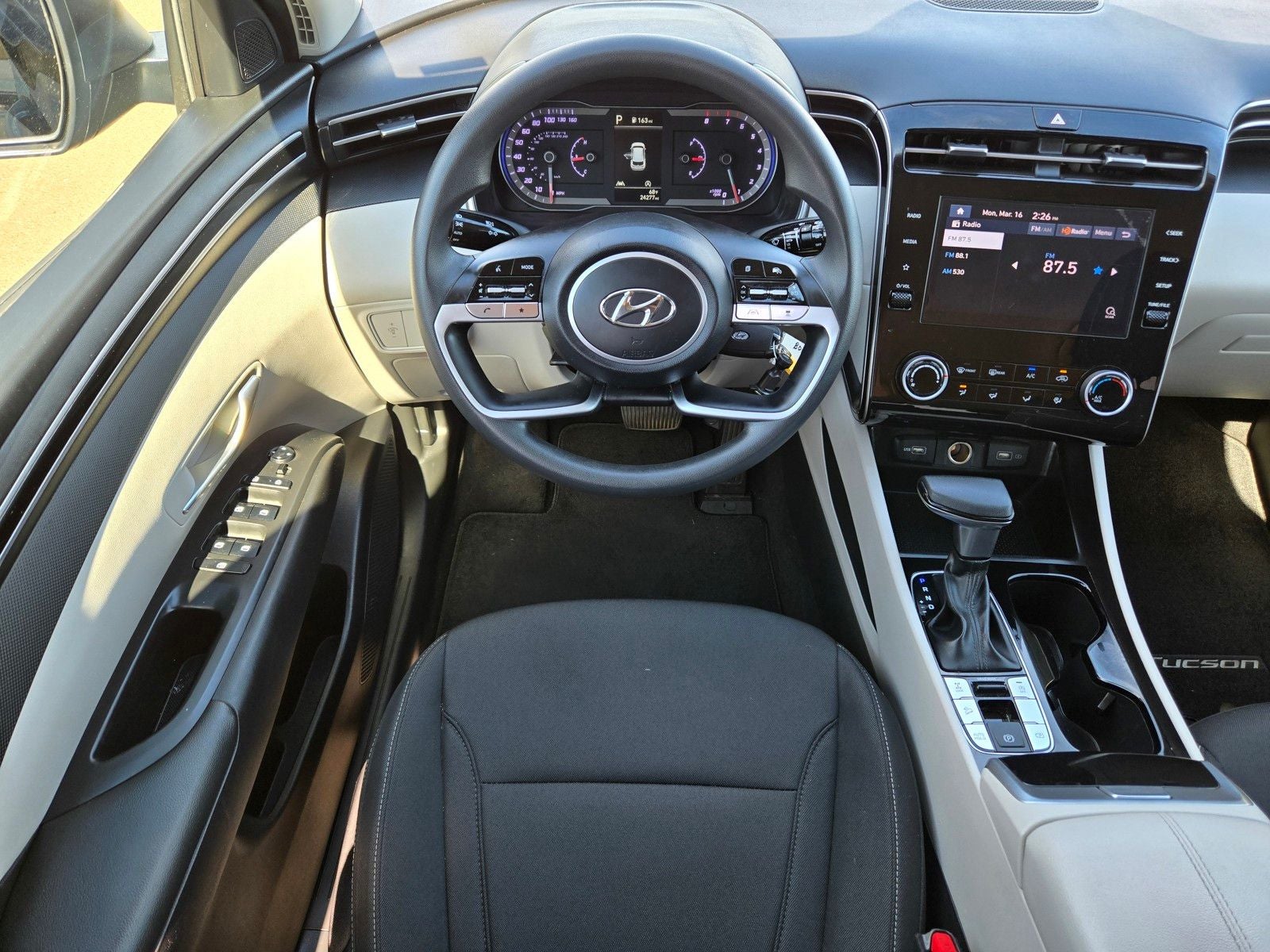 2023 Hyundai Tucson SE