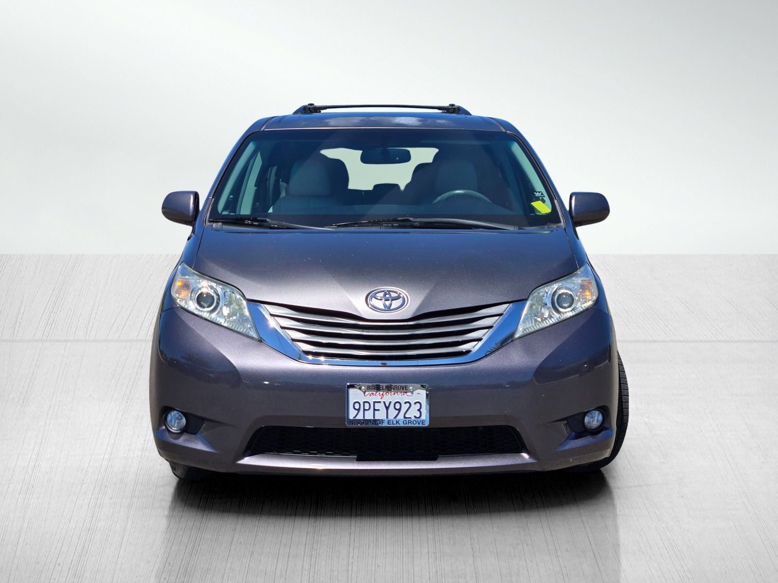 2011 Toyota Sienna XLE