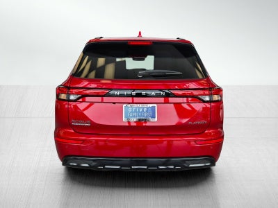 2026 Nissan Rogue Plug-In Hybrid Platinum