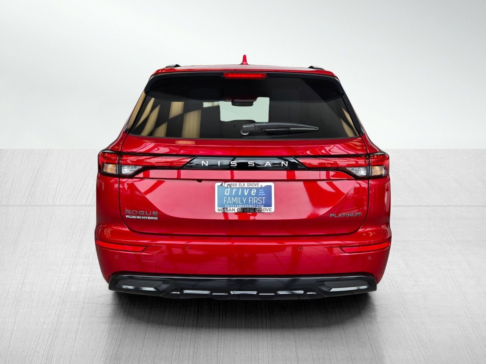 2026 Nissan Rogue Plug-In Hybrid Platinum