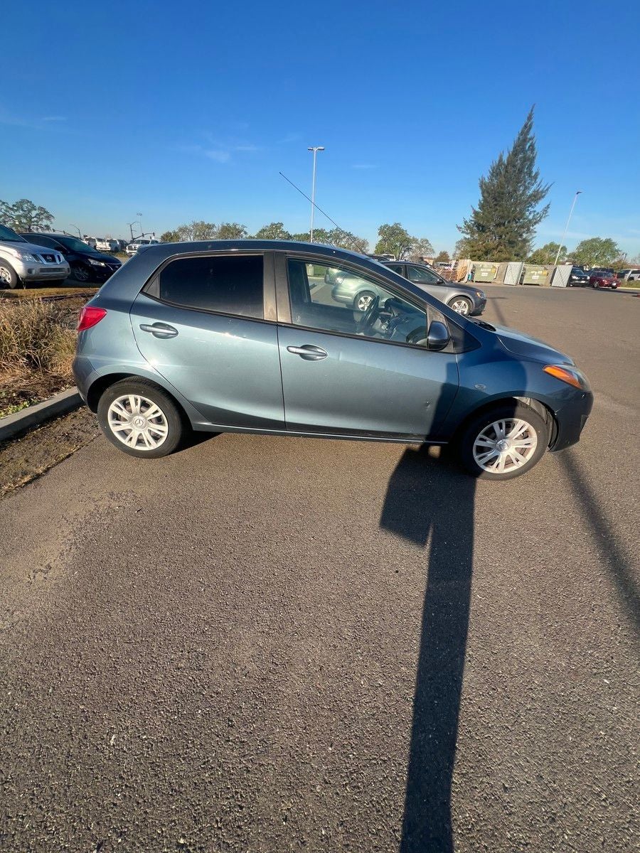 2014 Mazda Mazda2 Sport