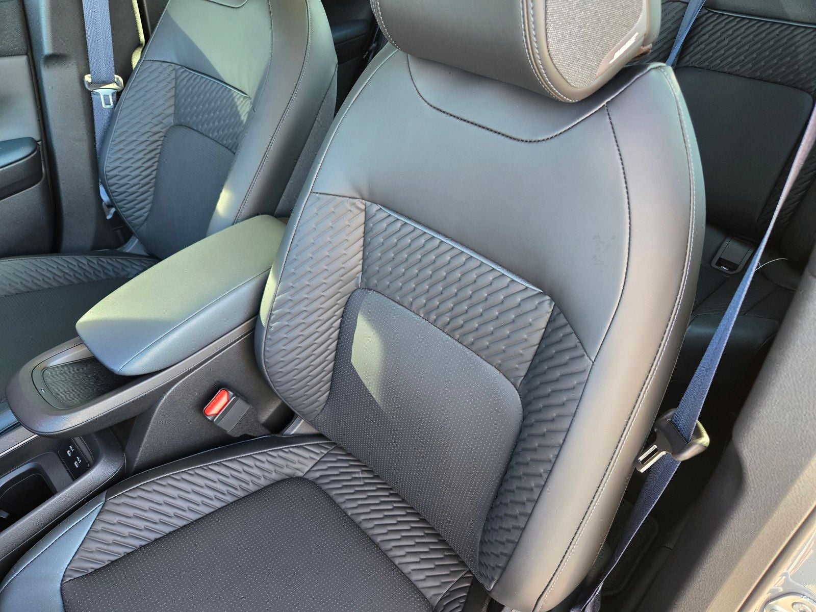 2026 Nissan Leaf PLATINUM+