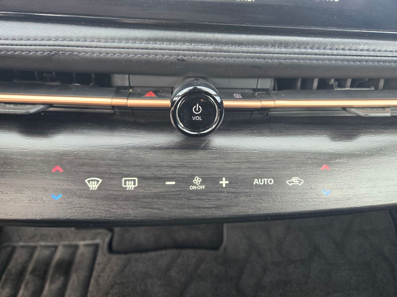 2023 Nissan Ariya EVOLVE+