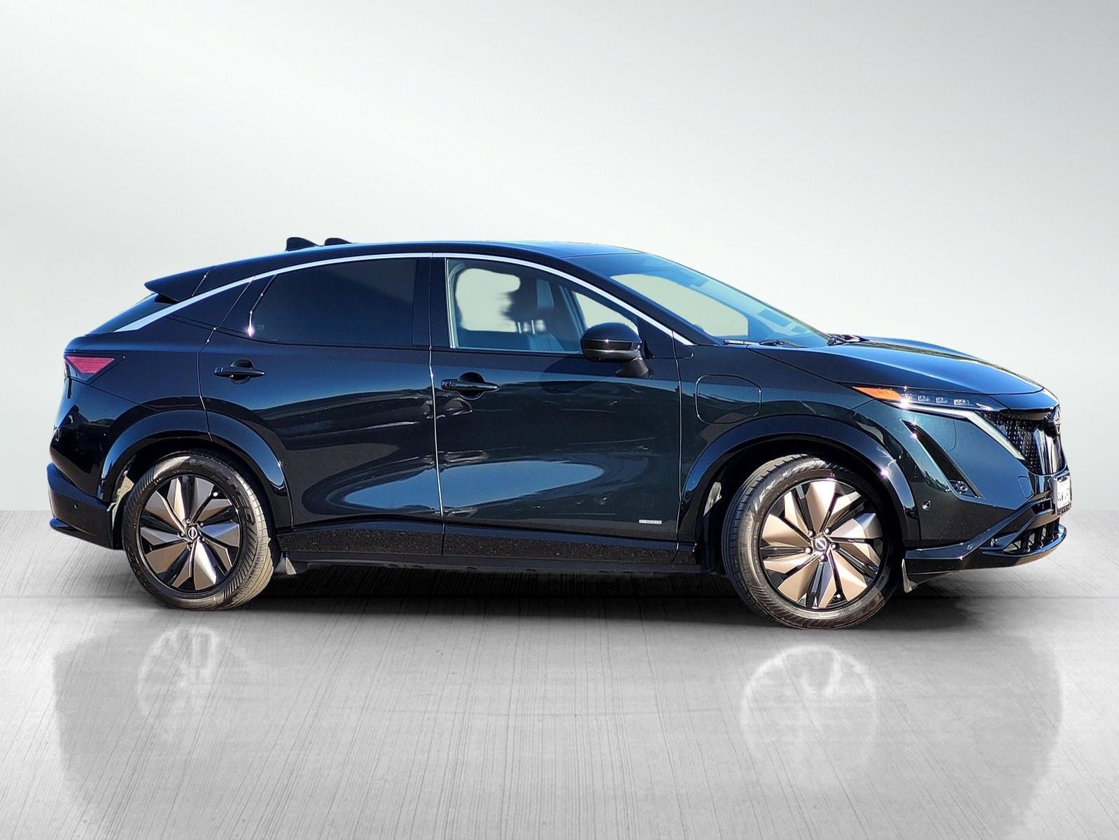 2023 Nissan Ariya PREMIERE