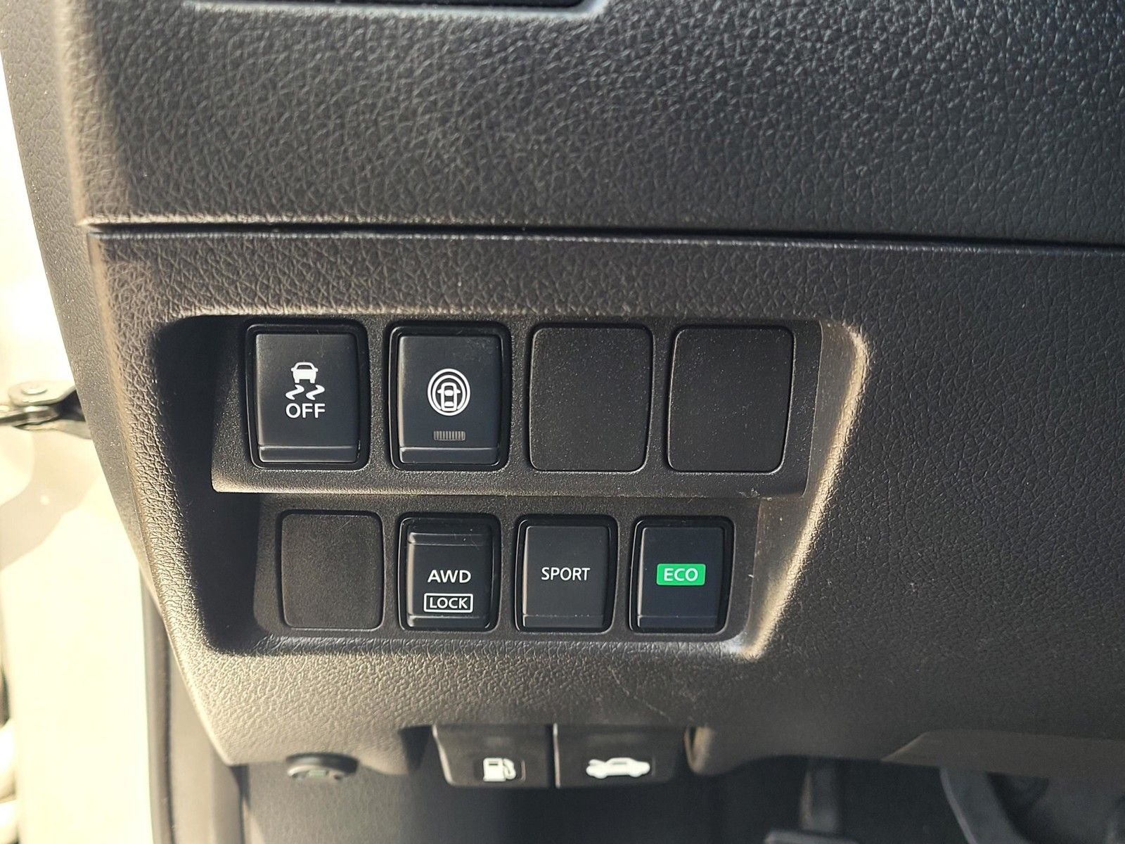 2022 Nissan Rogue Sport S