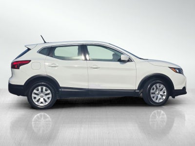 2017 Nissan Rogue Sport S