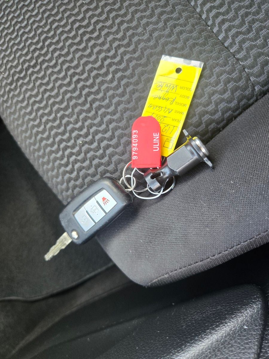 2017 Nissan Rogue Sport S