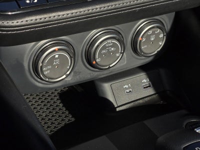 2025 Nissan Z Performance