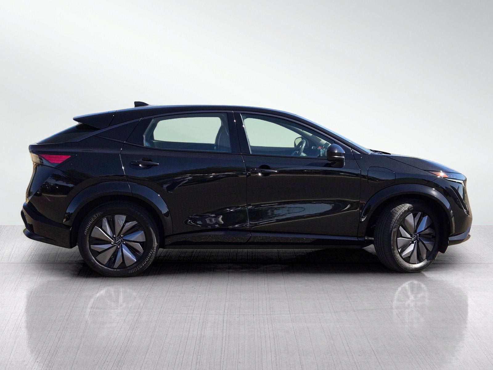2024 Nissan Ariya ENGAGE e-4ORCE