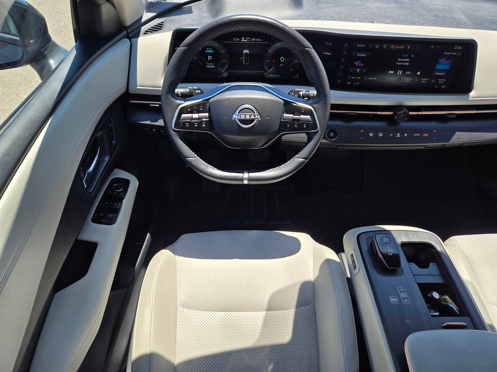 2025 Nissan Ariya ENGAGE