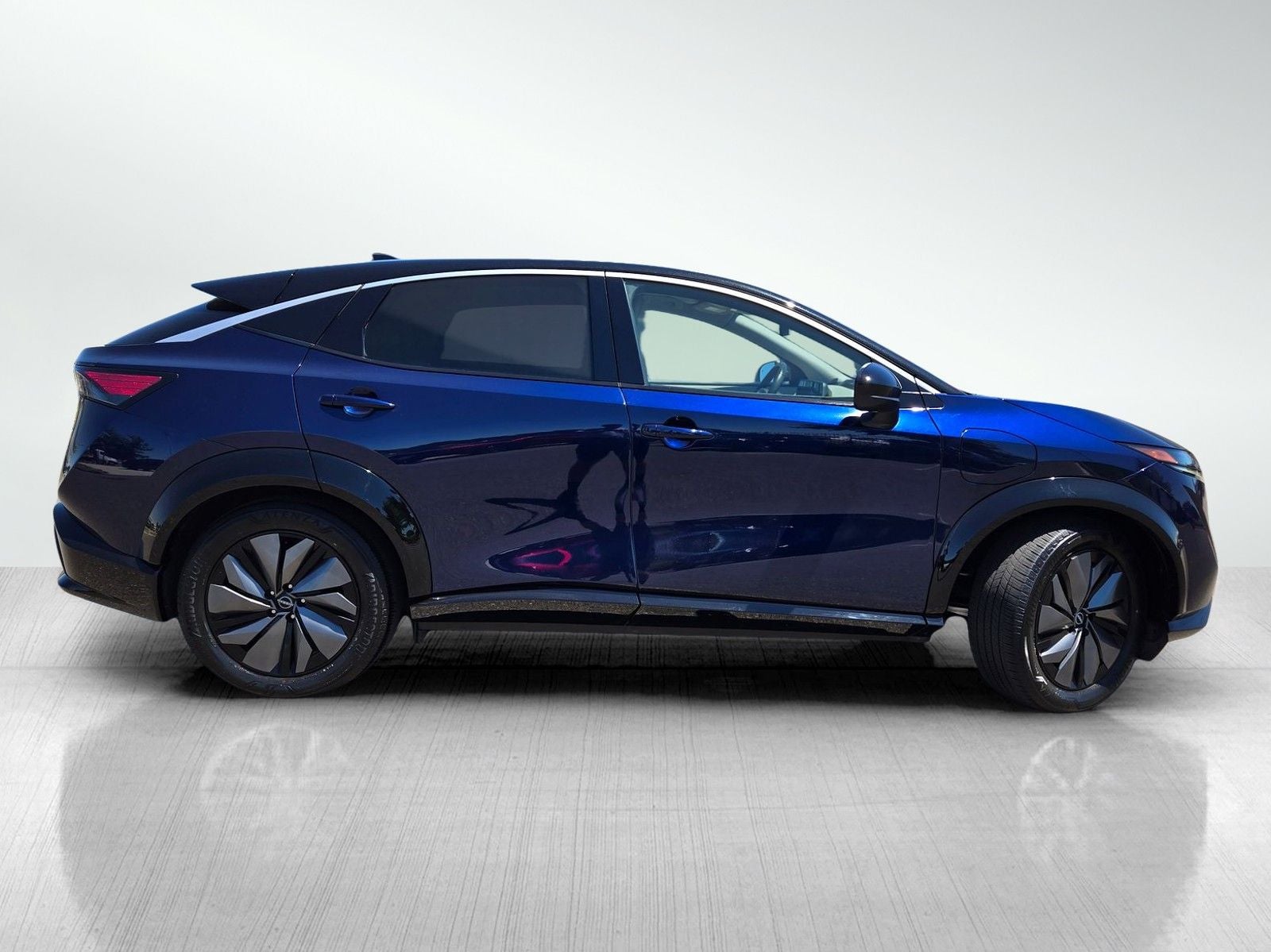 2025 Nissan Ariya ENGAGE
