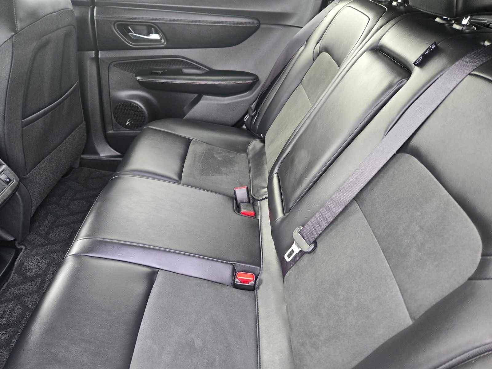 2025 Nissan Ariya ENGAGE