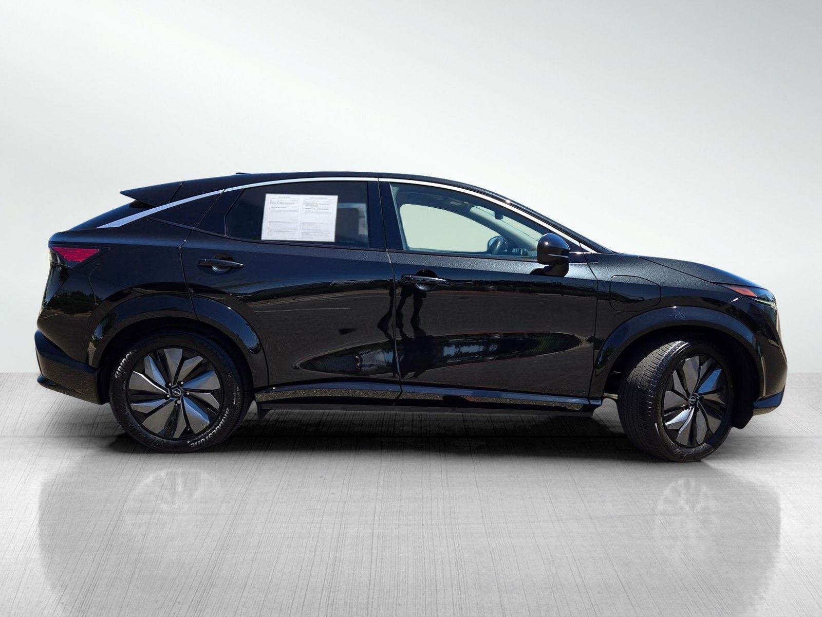 2025 Nissan Ariya ENGAGE