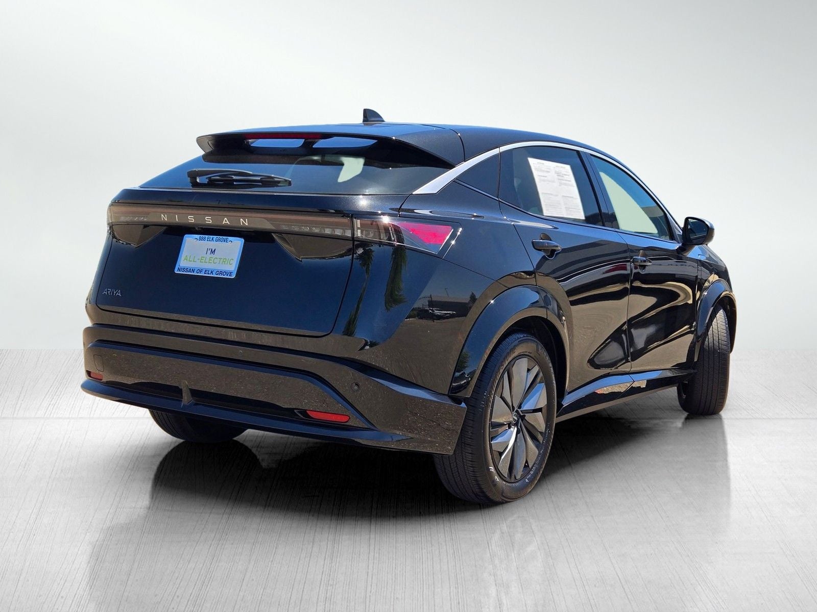 2025 Nissan Ariya ENGAGE