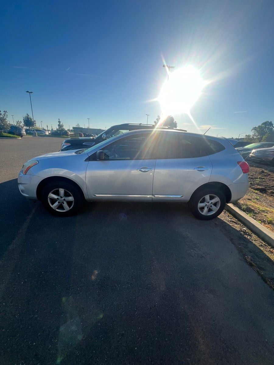 2013 Nissan Rogue S