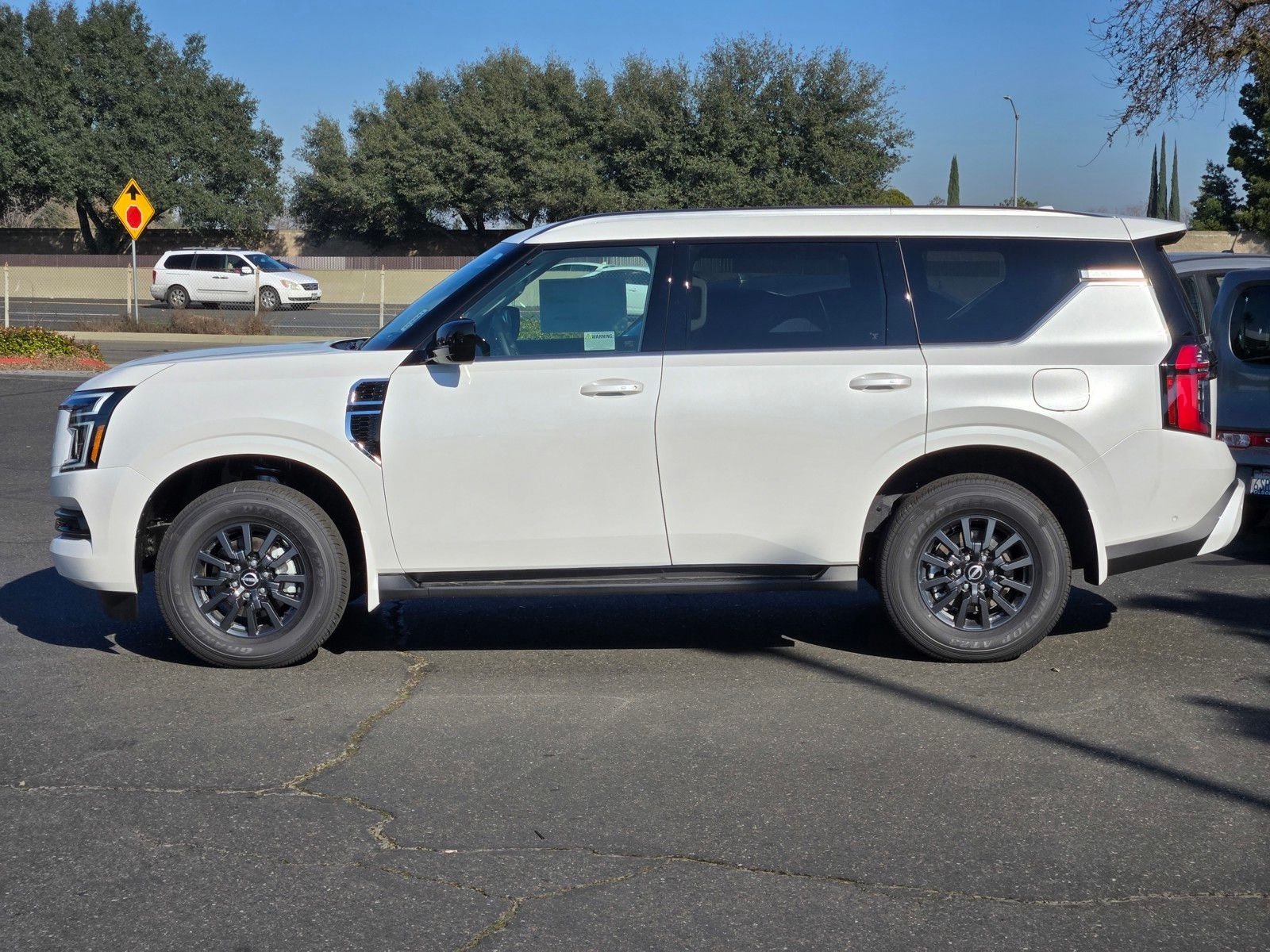 2026 Nissan Armada SV