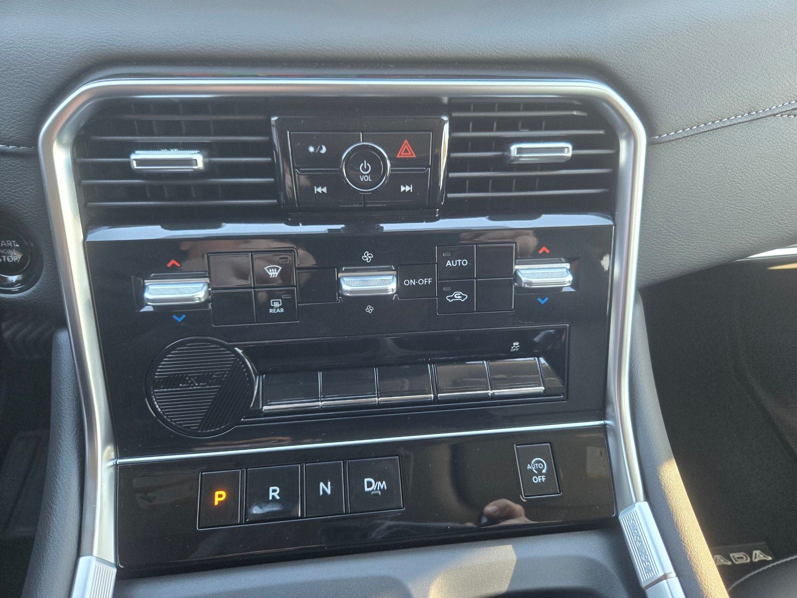 2026 Nissan Armada SV