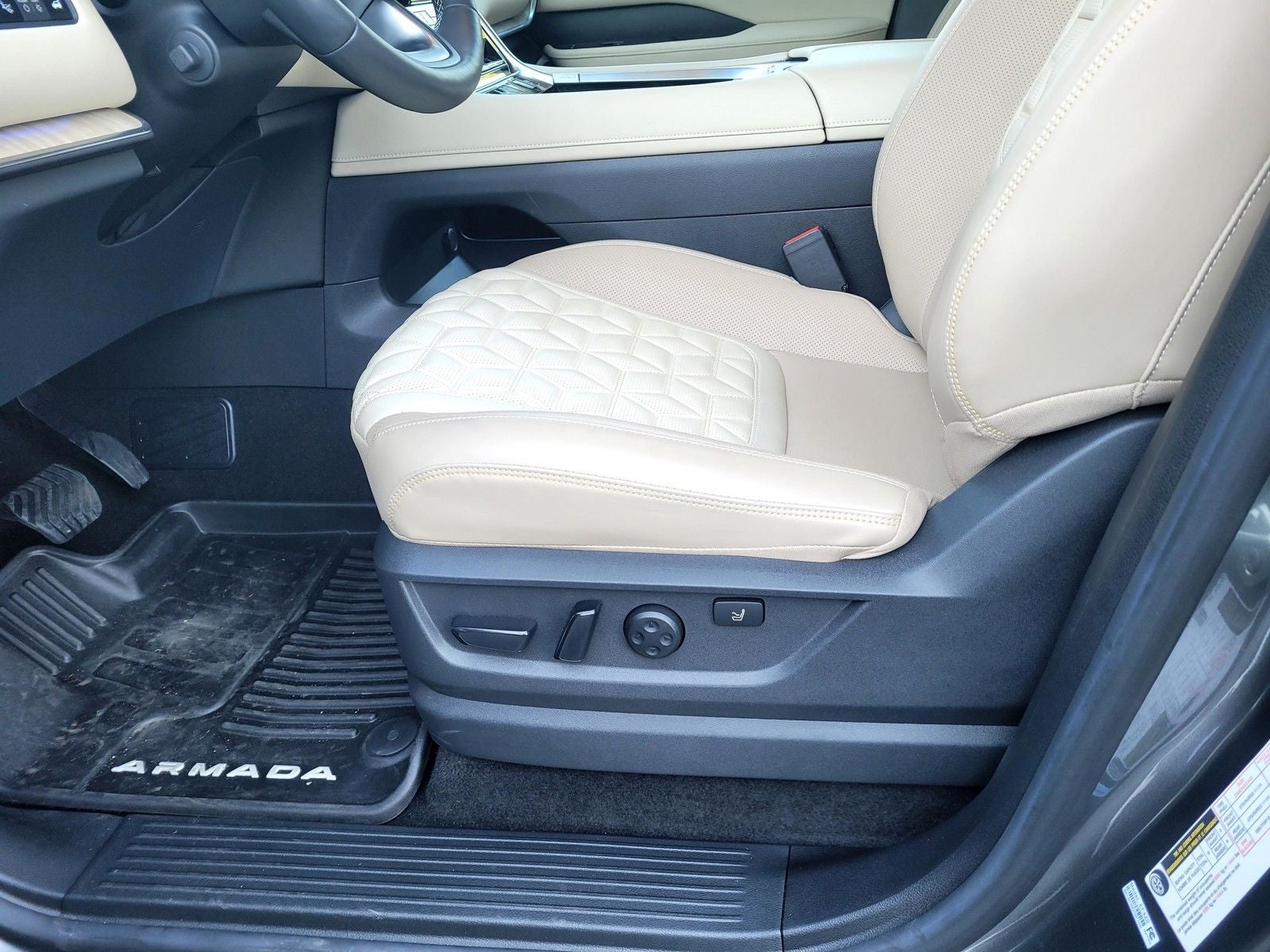 2025 Nissan Armada Platinum Reserve