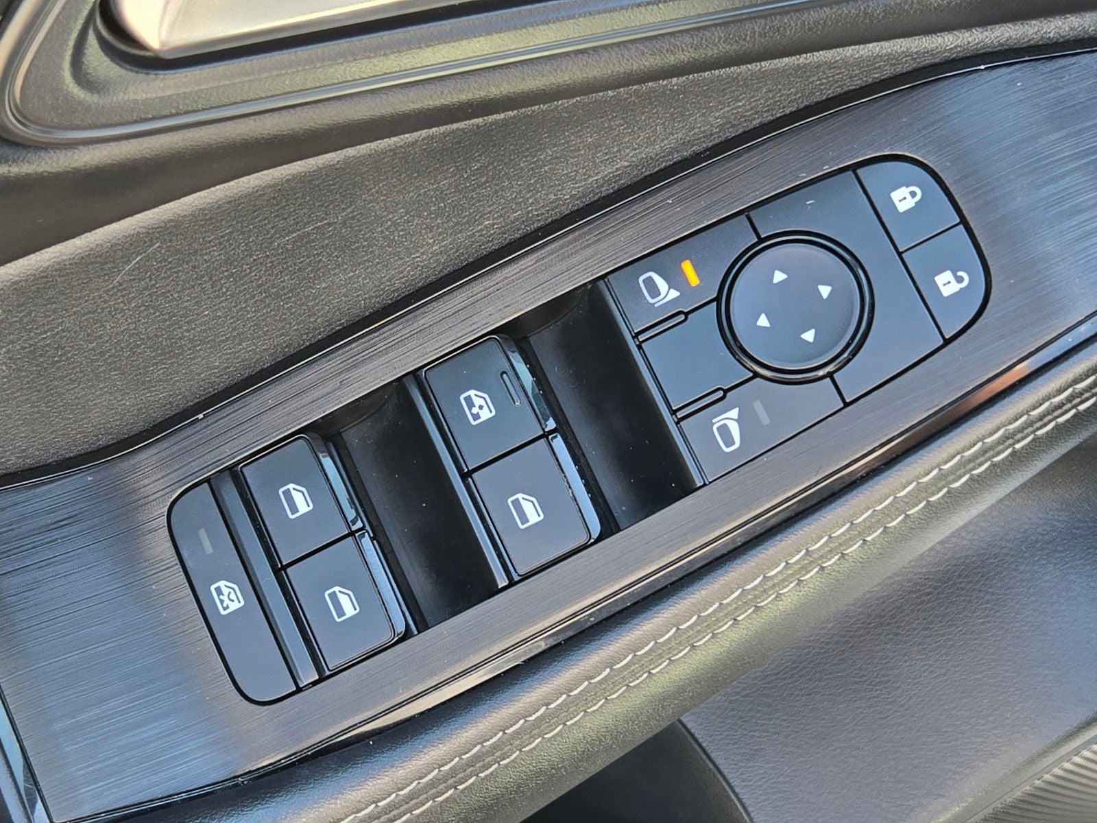 2023 Nissan Rogue SV Midnight Edition