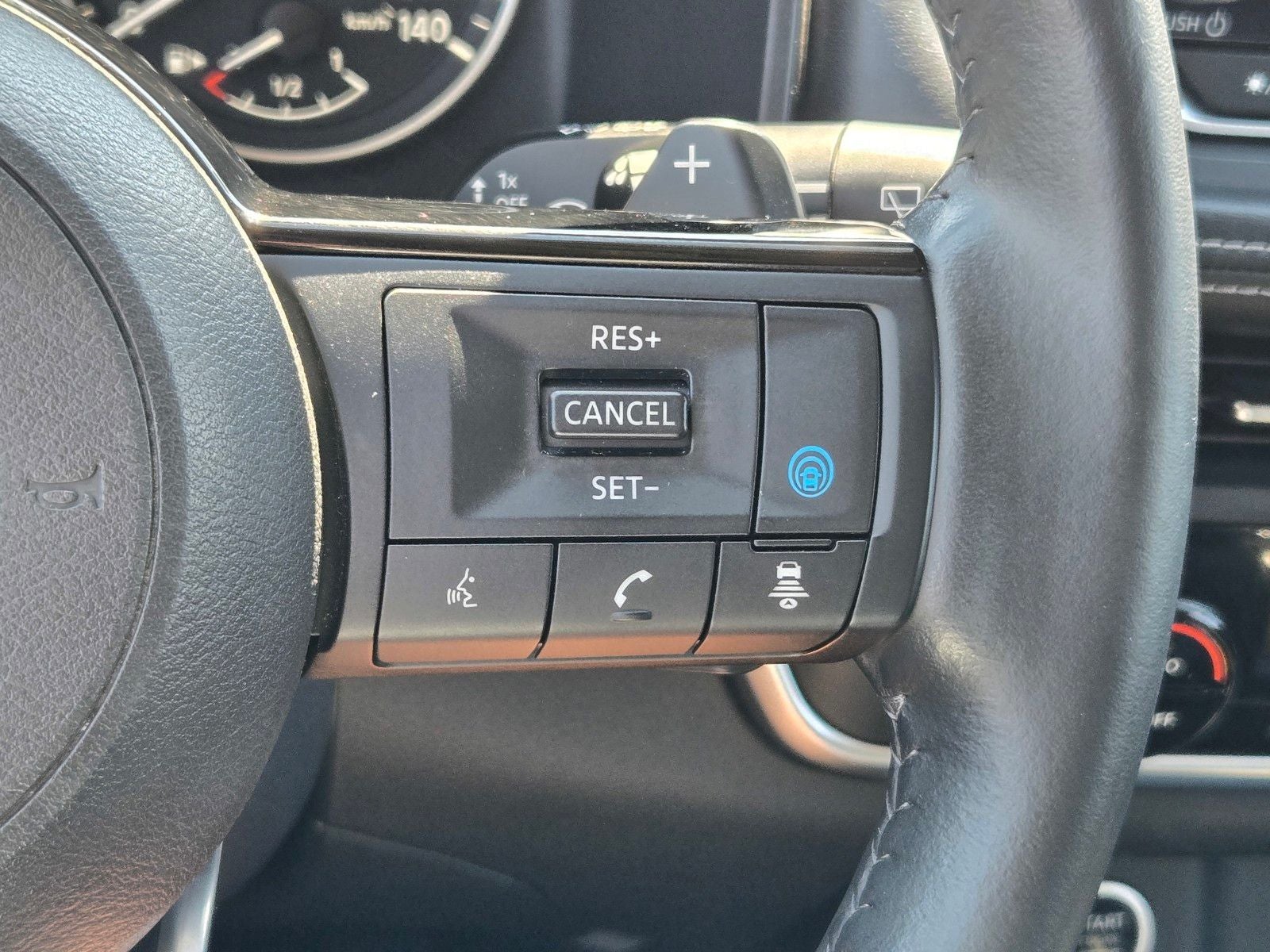 2023 Nissan Rogue SV Midnight Edition