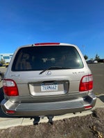 2000 Lexus LX 470