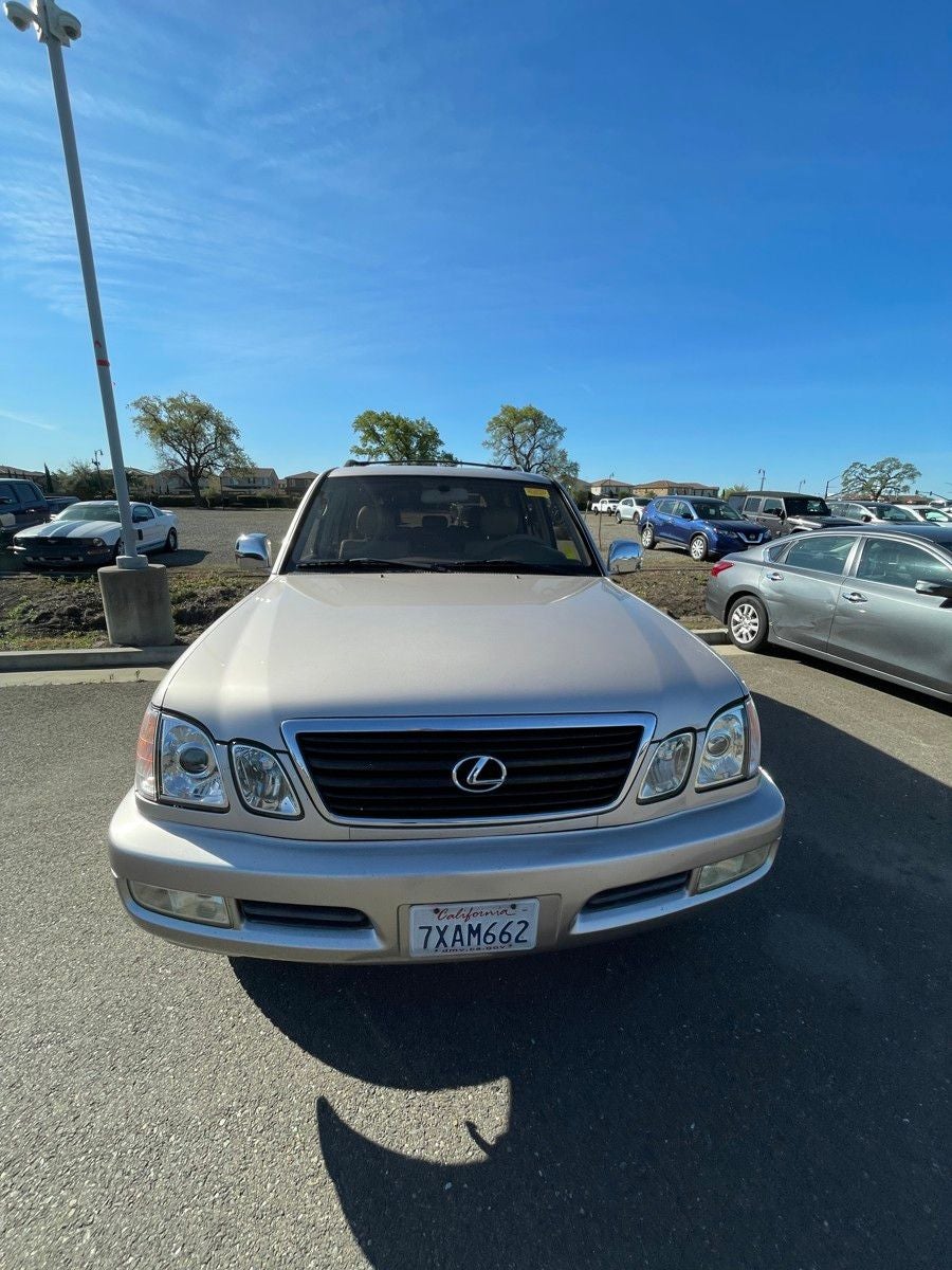 2000 Lexus LX 470
