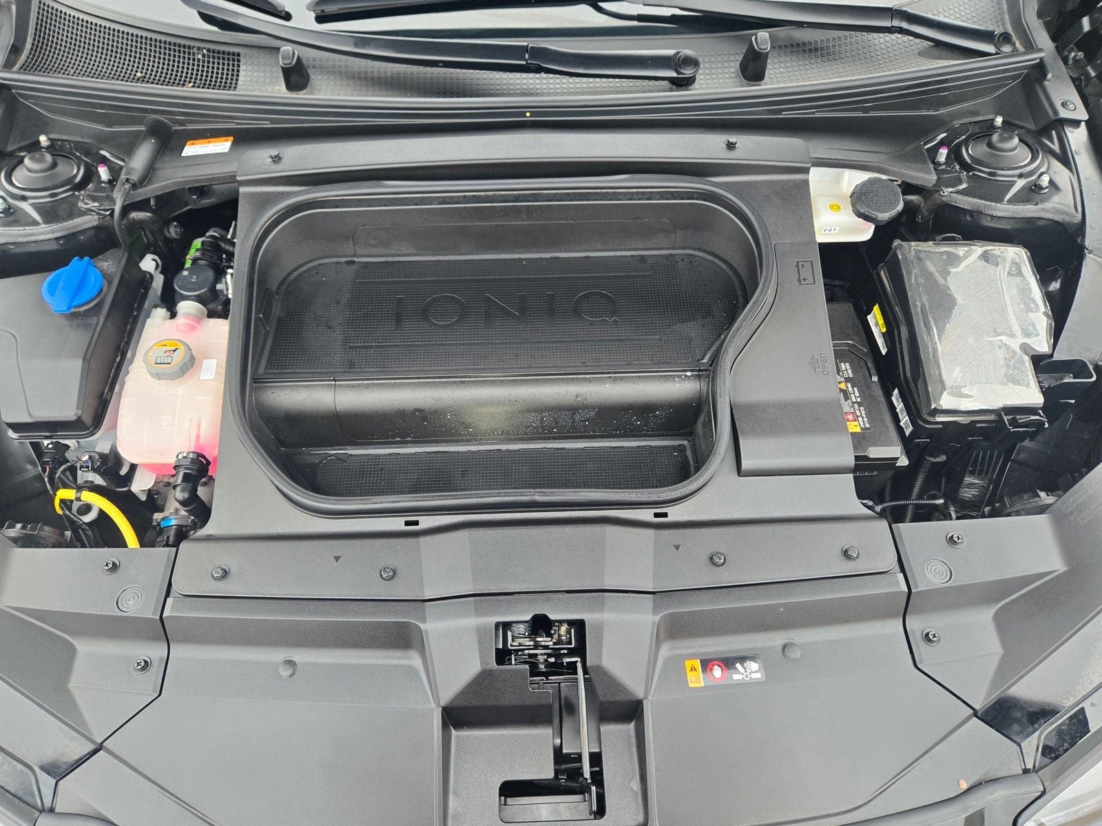 2023 Hyundai IONIQ 6 SEL