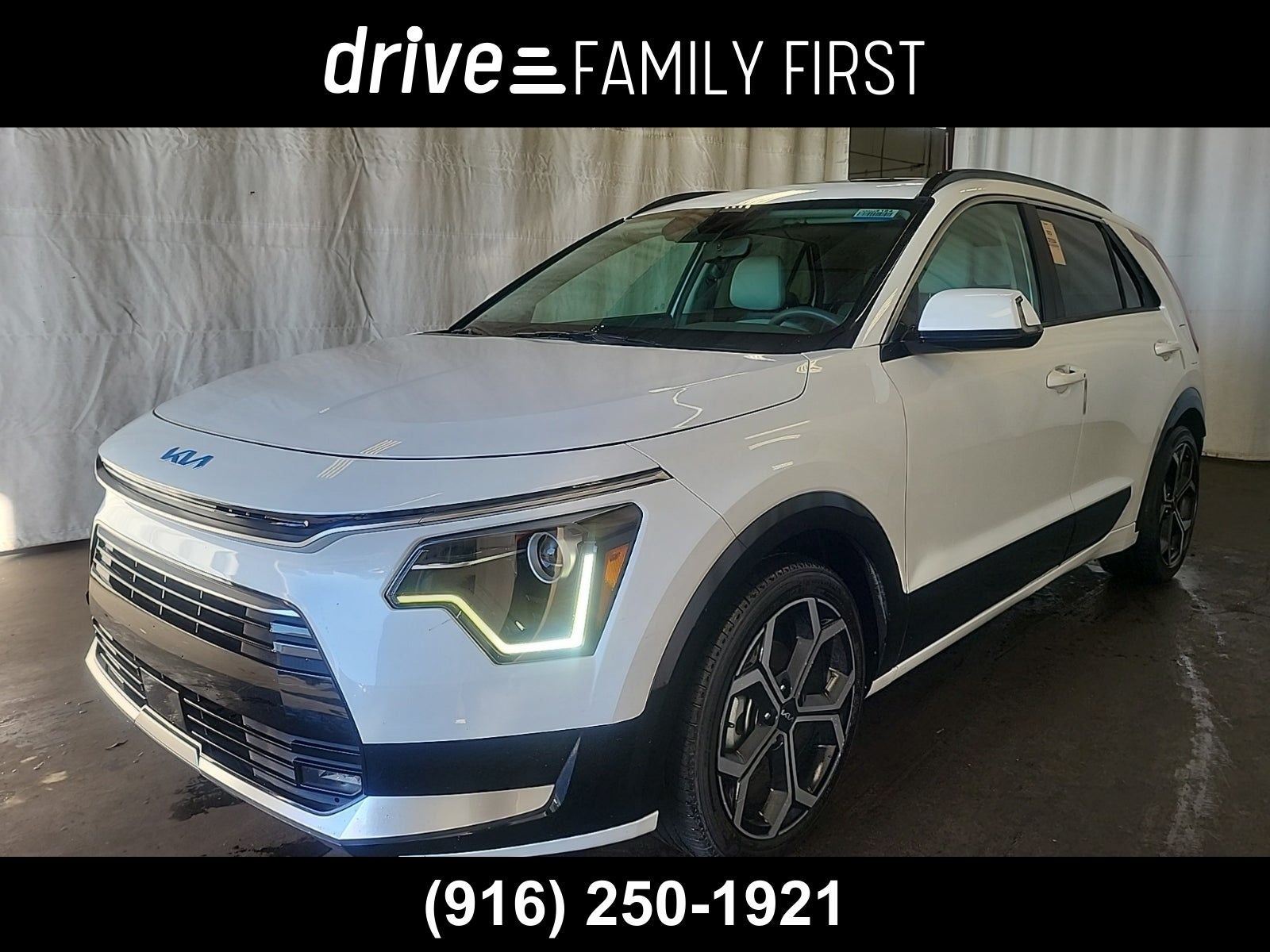 2023 Kia Niro EX Touring