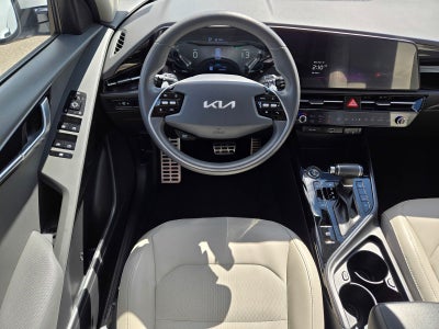 2023 Kia Niro EX Touring