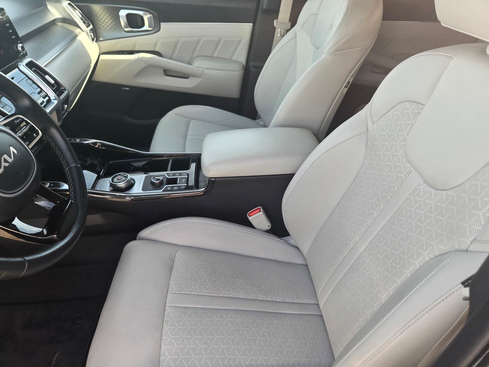 2023 Kia Sorento Plug-In Hybrid SX Prestige