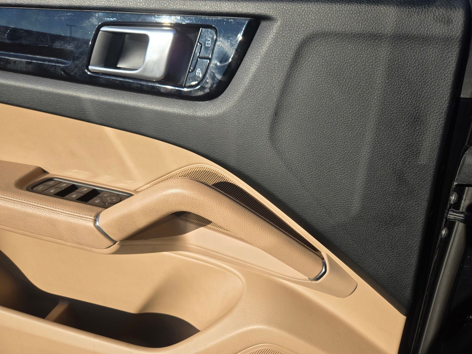 2019 Porsche Cayenne Base