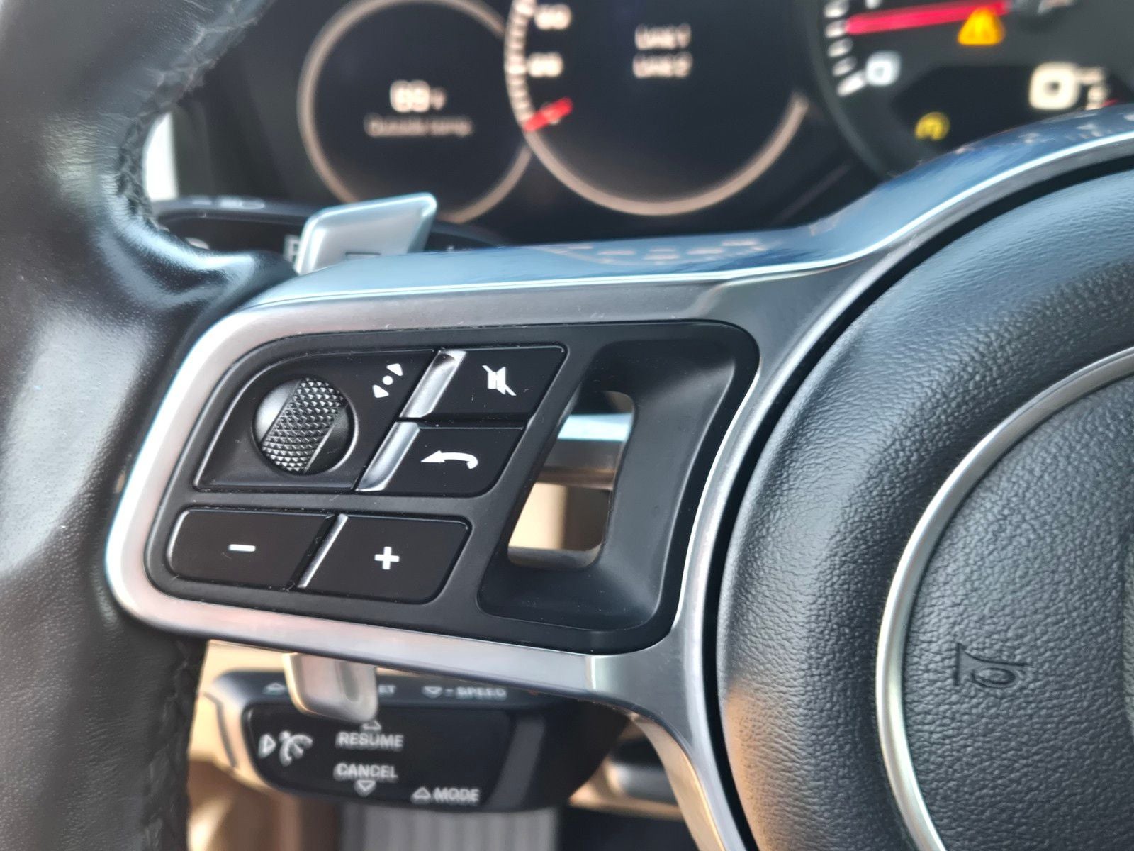 2019 Porsche Cayenne Base