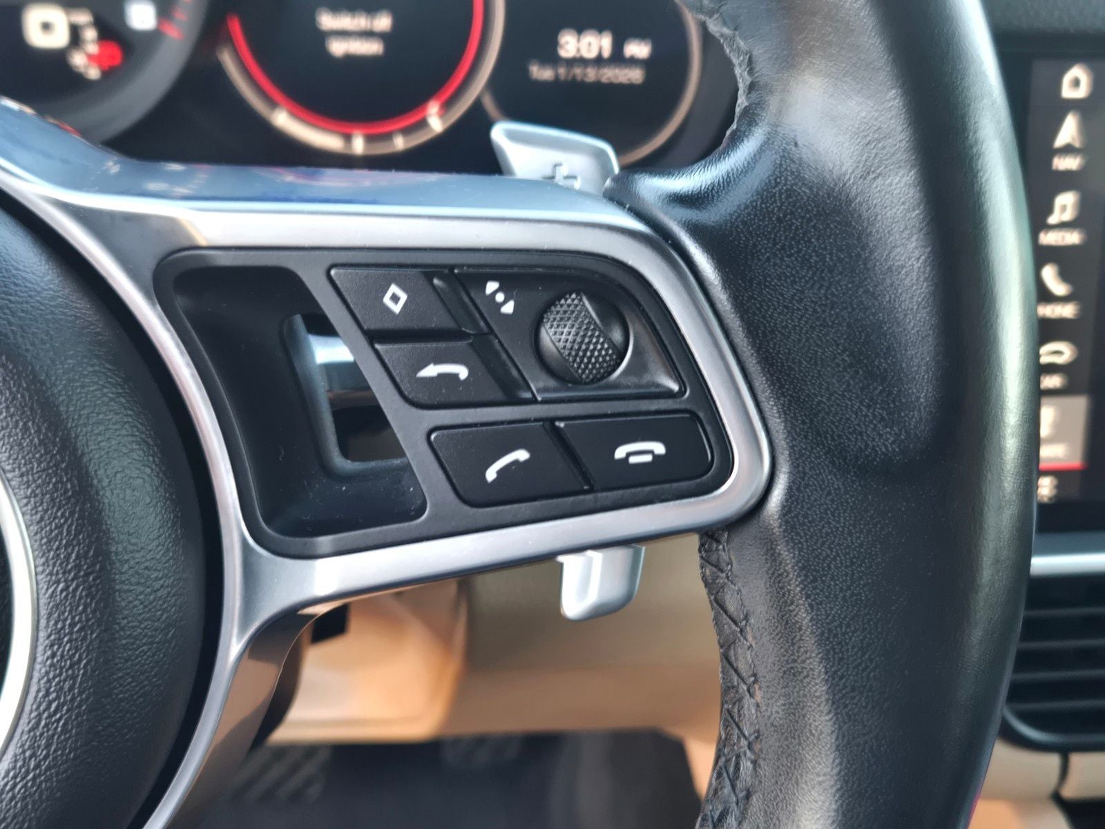 2019 Porsche Cayenne Base