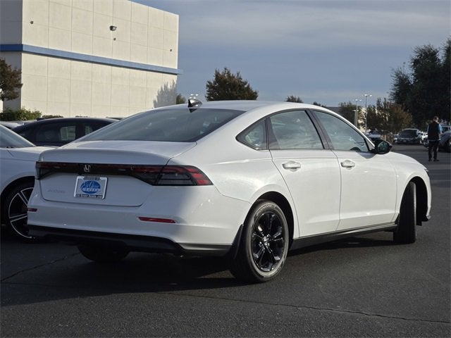 2025 Honda Accord Sedan SE