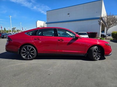 2025 Honda Accord Hybrid Touring