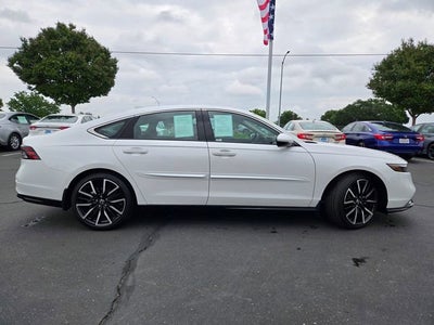 2025 Honda Accord Hybrid Touring