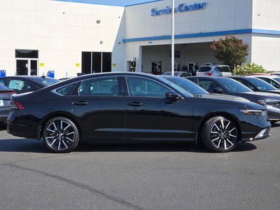 2025 Honda Accord Hybrid Touring