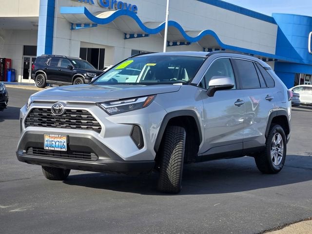 2024 Toyota RAV4 XLE