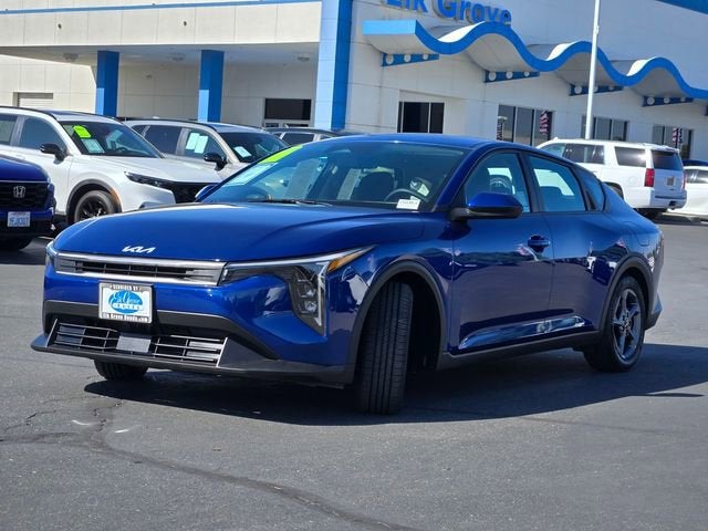 2025 Kia K4 LXS