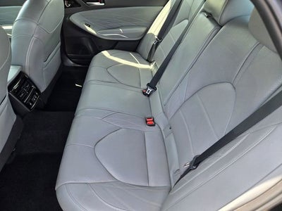 2019 Toyota Avalon Hybrid Limited