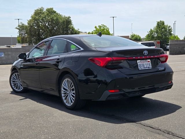 2019 Toyota Avalon Hybrid Limited