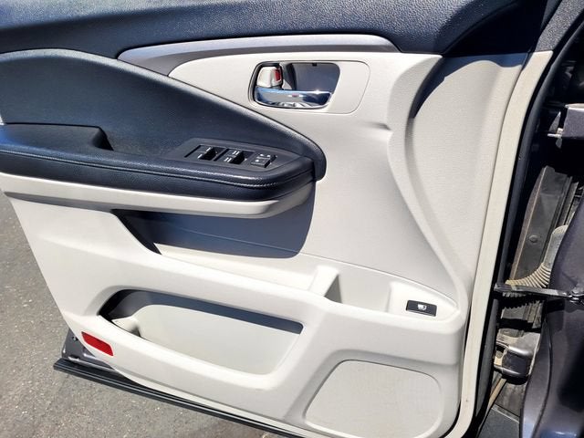 2018 Honda Pilot EX