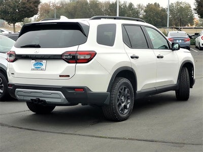 2025 Honda Pilot TrailSport