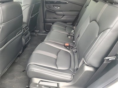 2025 Honda Pilot Touring