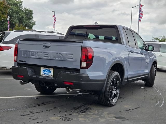 2026 Honda Ridgeline Black Edition Two-Tone