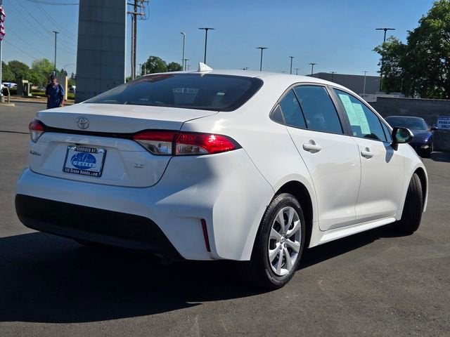 2025 Toyota Corolla LE