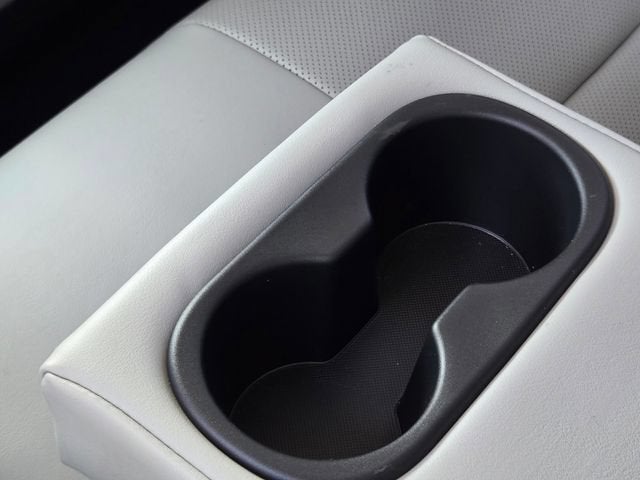 2023 Toyota Prius XLE