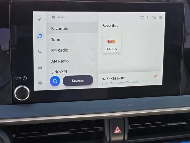 2023 Toyota Prius XLE